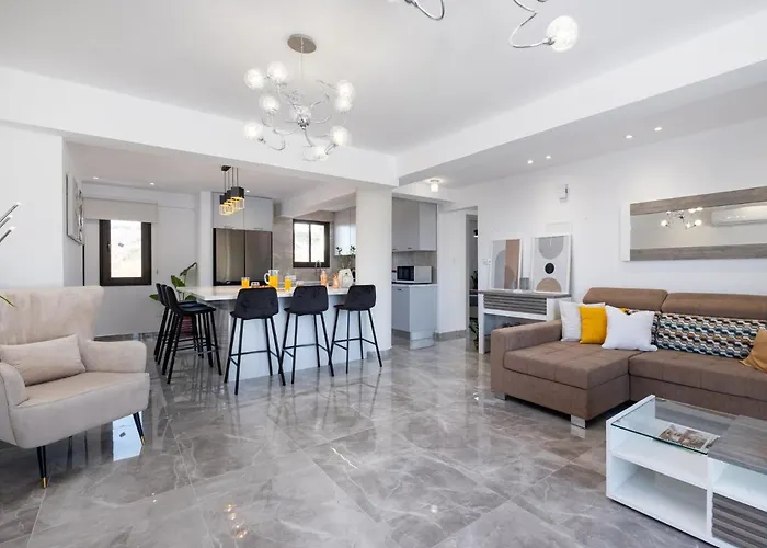 Marble Heights, 2bed Luxury Апартаменты *