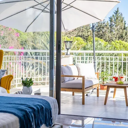 Apartament Marble Heights, 2bed Luxury Kuklia